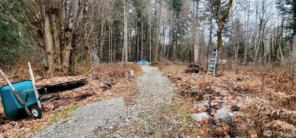 7836 Delphi Road SW Olympia WA 98512