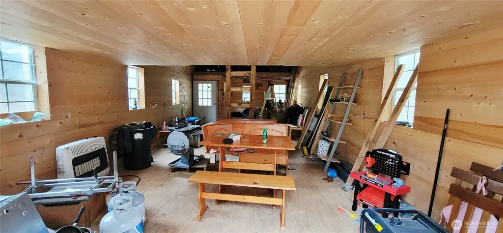 7836 Delphi Road SW Olympia WA 98512