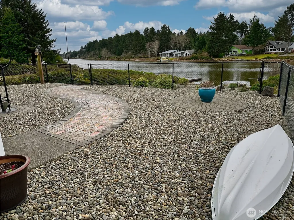 248 Chaparral Street SE Ocean Shores WA 98569