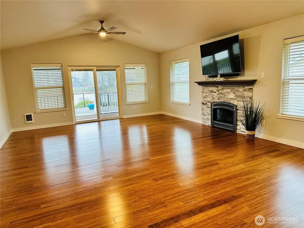 248 Chaparral Street SE Ocean Shores WA 98569