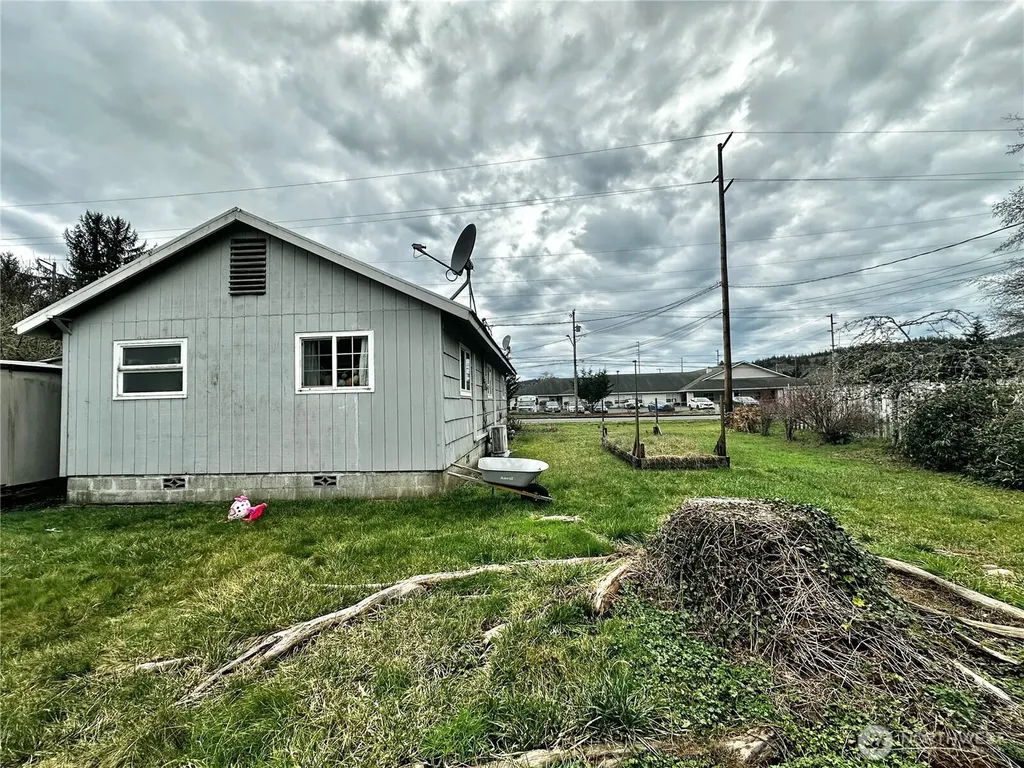 1620 Broadway Avenue Hoquiam WA 98550