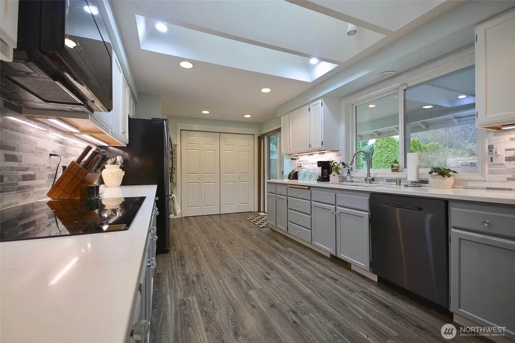 15718 Topaz Drive SE Yelm WA 98597