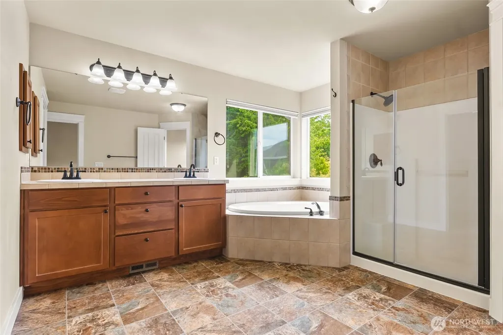 4215 Cashmere Drive NE Lacey WA 98516