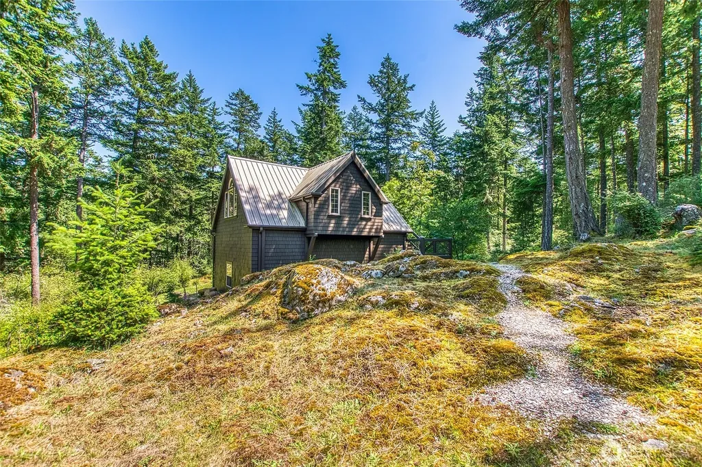 87 Levon Lane Orcas Island WA 98243