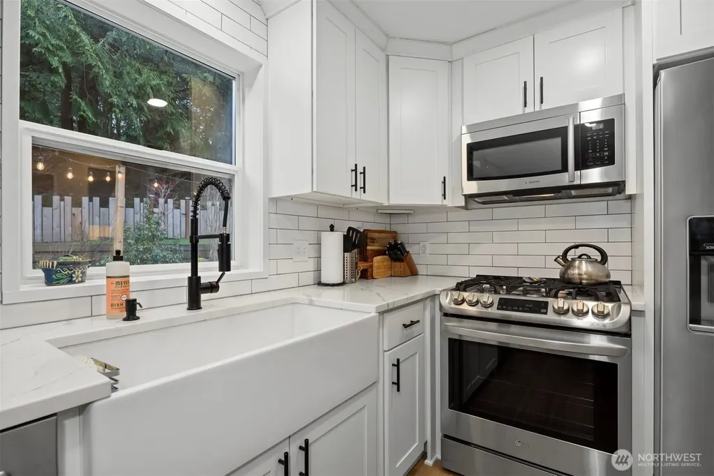 1020 Piedmont Place Bellingham WA 98229