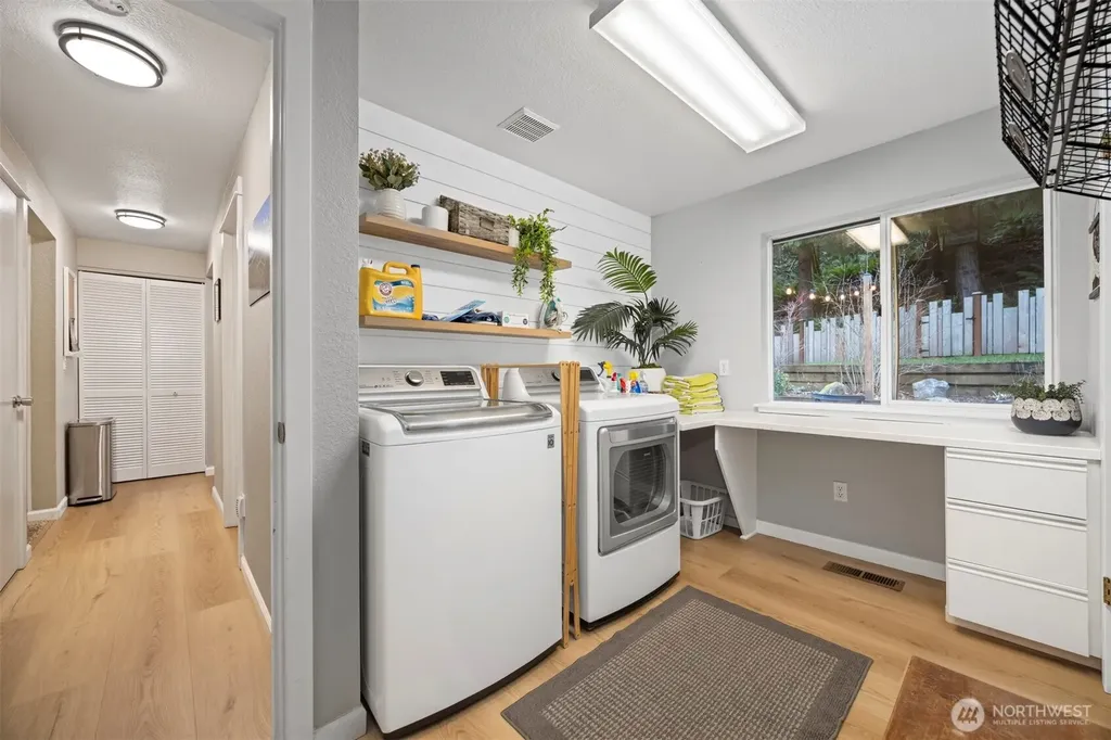 1020 Piedmont Place Bellingham WA 98229