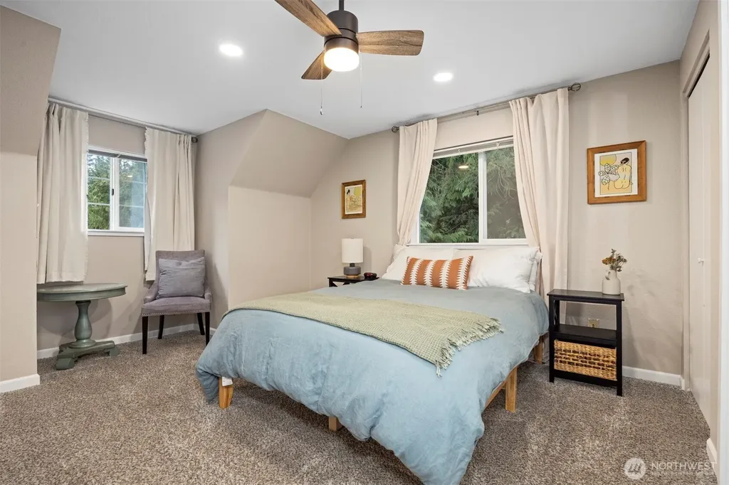 1020 Piedmont Place Bellingham WA 98229