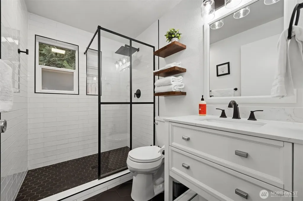 1020 Piedmont Place Bellingham WA 98229