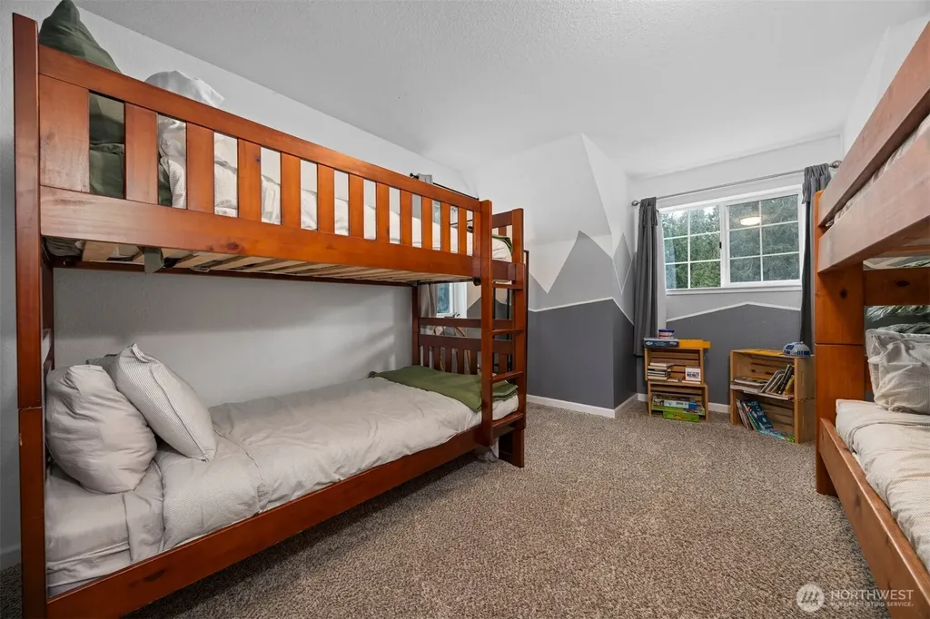 1020 Piedmont Place Bellingham WA 98229