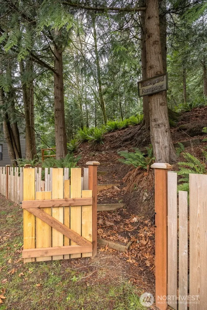 1020 Piedmont Place Bellingham WA 98229