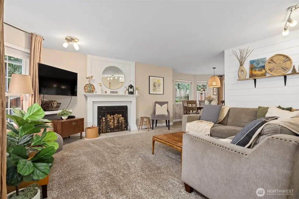 1020 Piedmont Place Bellingham WA 98229