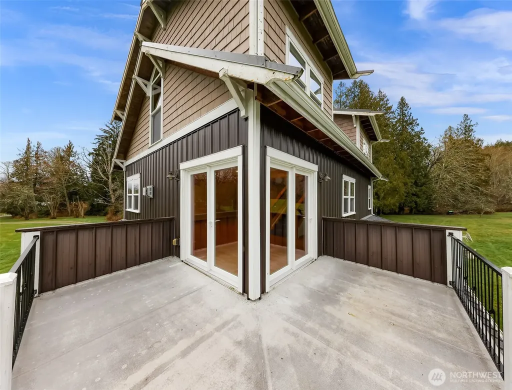 27806 W Gilligan Creek Road Sedro Woolley WA 98284