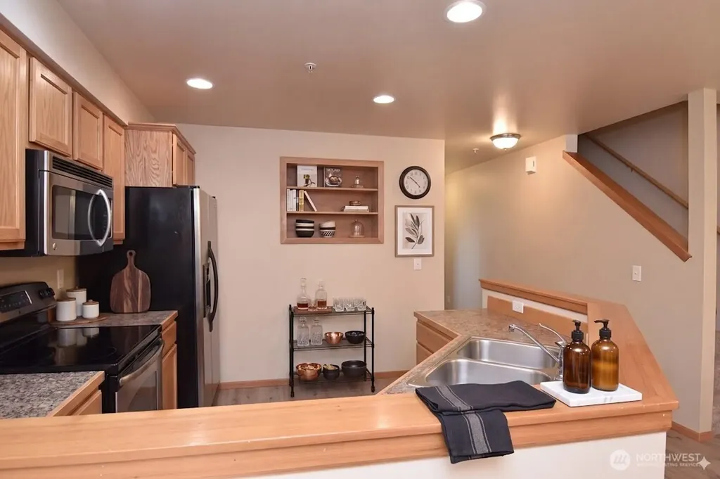 4035 Eliza Avenue Bellingham WA 98226