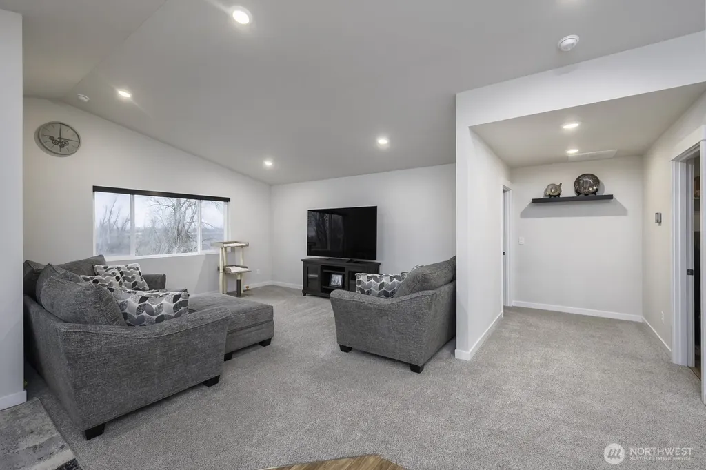 485 N Ruddy Street Moses Lake WA 98837