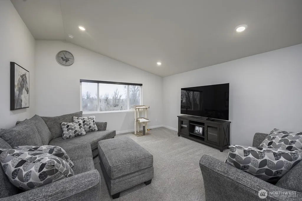 485 N Ruddy Street Moses Lake WA 98837