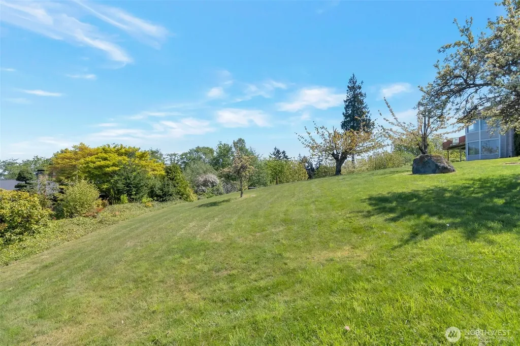 19 49th Place SW Everett WA 98203