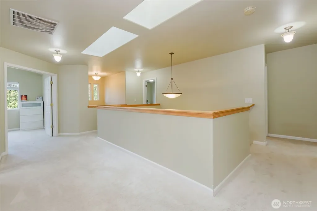 1568 Puget Drive E Port Orchard WA 98366