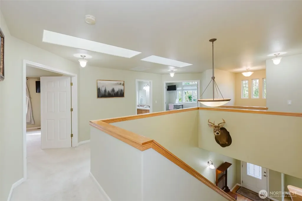 1568 Puget Drive E Port Orchard WA 98366