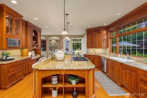 24838 NE 20th Street Sammamish WA 98074