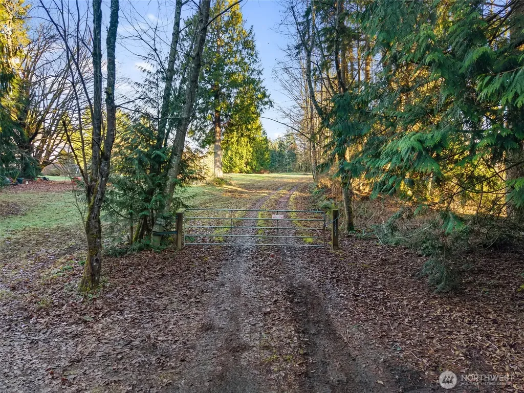 16903 Mcelroy Road Arlington WA 98223