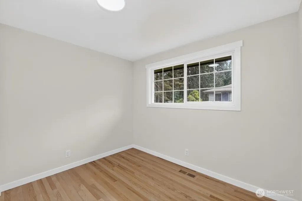 8004 203rd Place SW Edmonds WA 98026