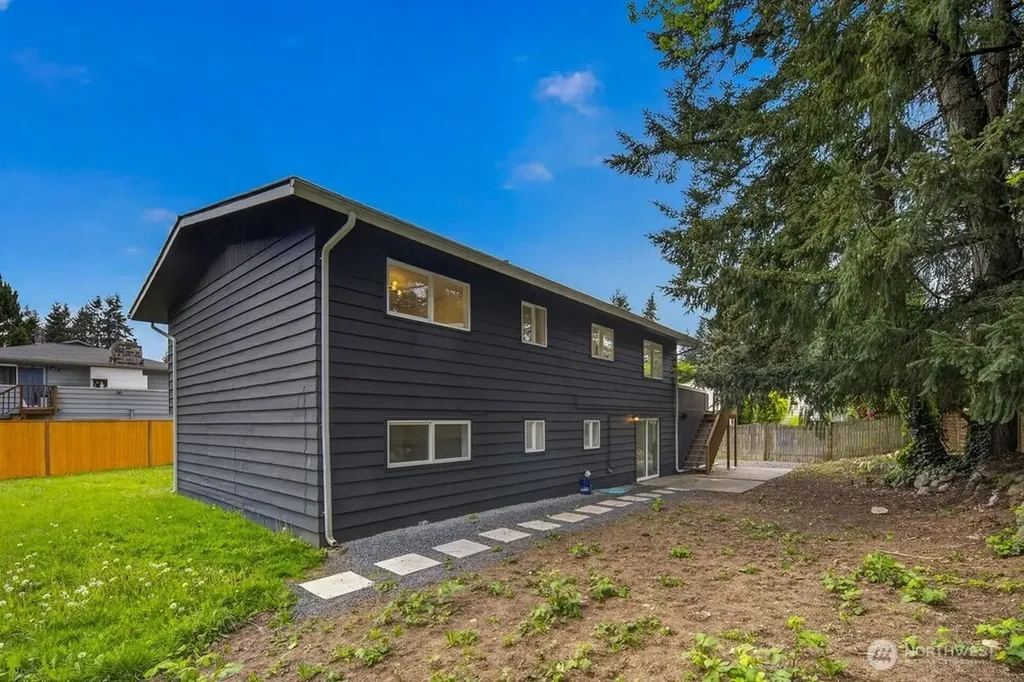 8004 203rd Place SW Edmonds WA 98026