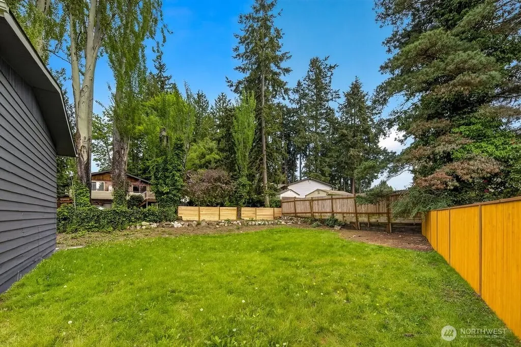 8004 203rd Place SW Edmonds WA 98026