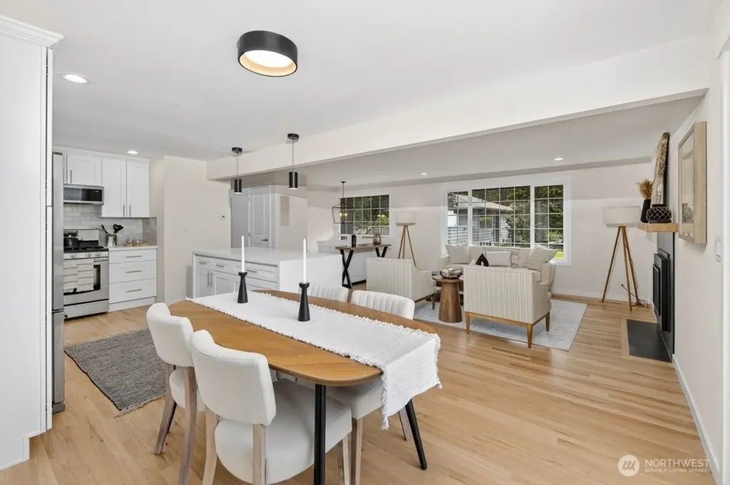 8004 203rd Place SW Edmonds WA 98026