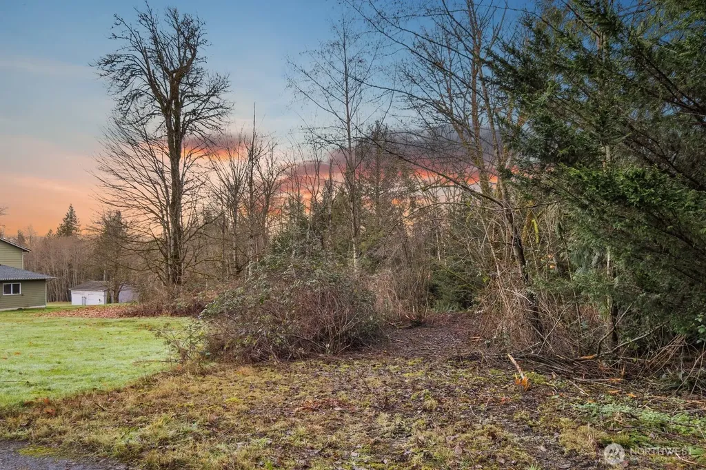10202 200th Street NE Arlington WA 98223