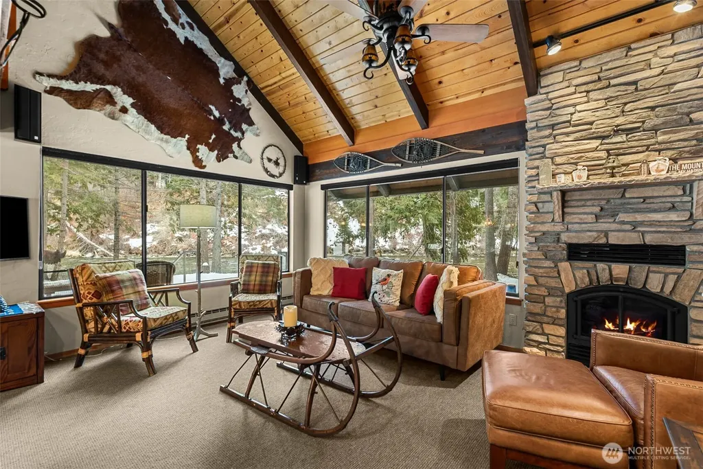 2304 Pine Tree Road Leavenworth WA 98826