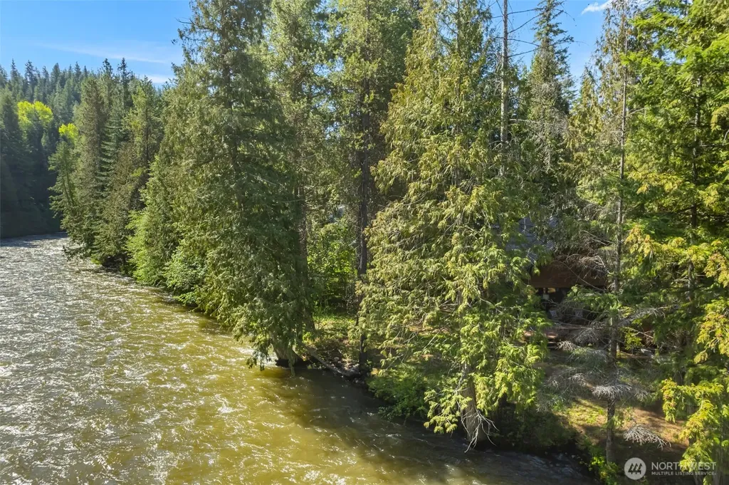 2304 Pine Tree Road Leavenworth WA 98826