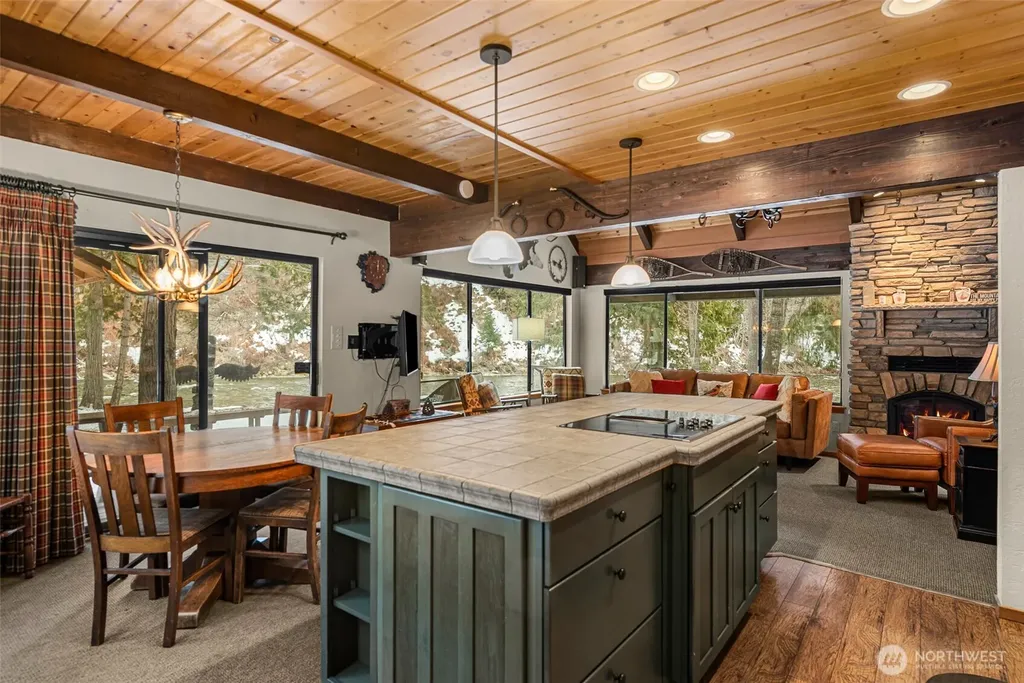 2304 Pine Tree Road Leavenworth WA 98826
