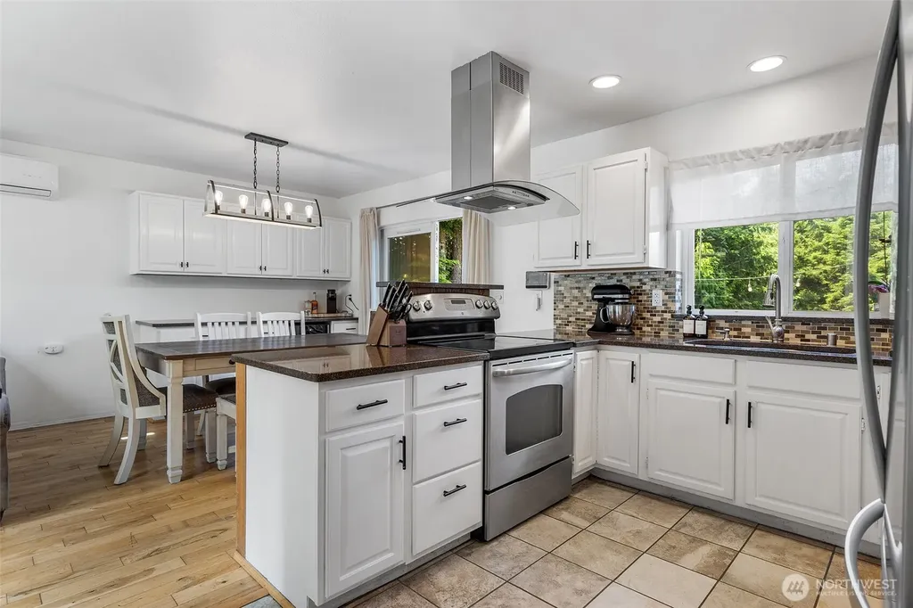 443 Beef Creek Lane NW Seabeck WA 98380