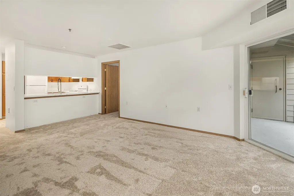 1822 152nd Avenue NE Bellevue WA 98007