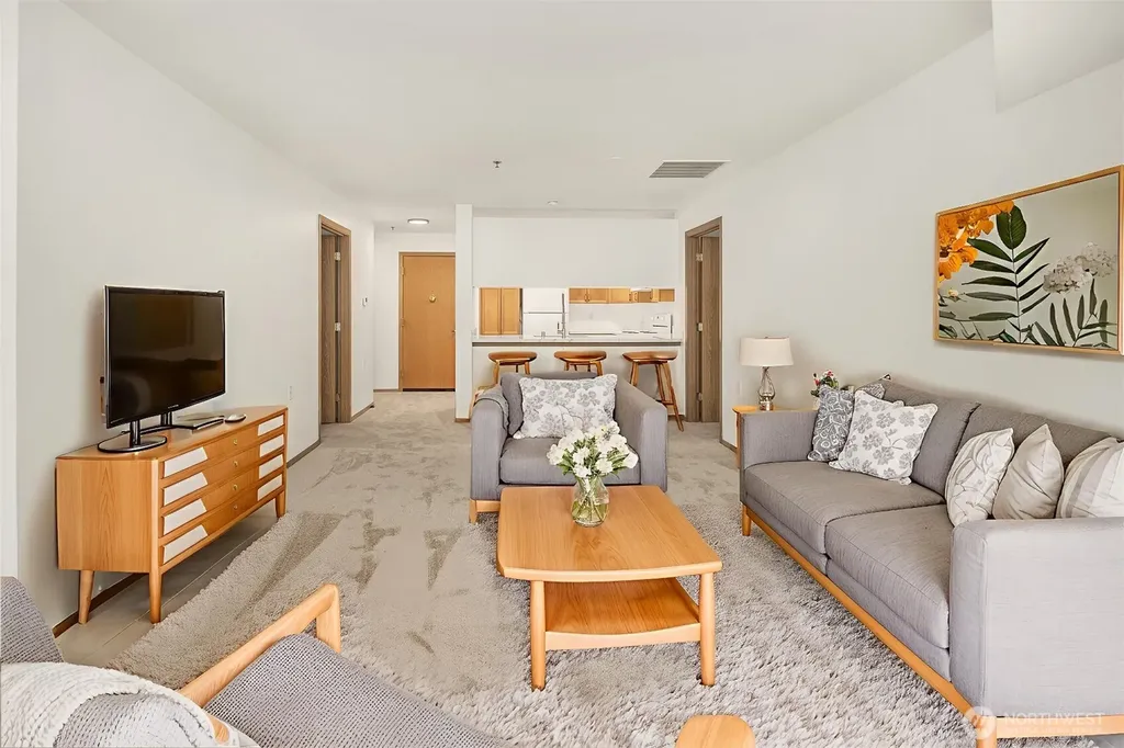 1822 152nd Avenue NE Bellevue WA 98007