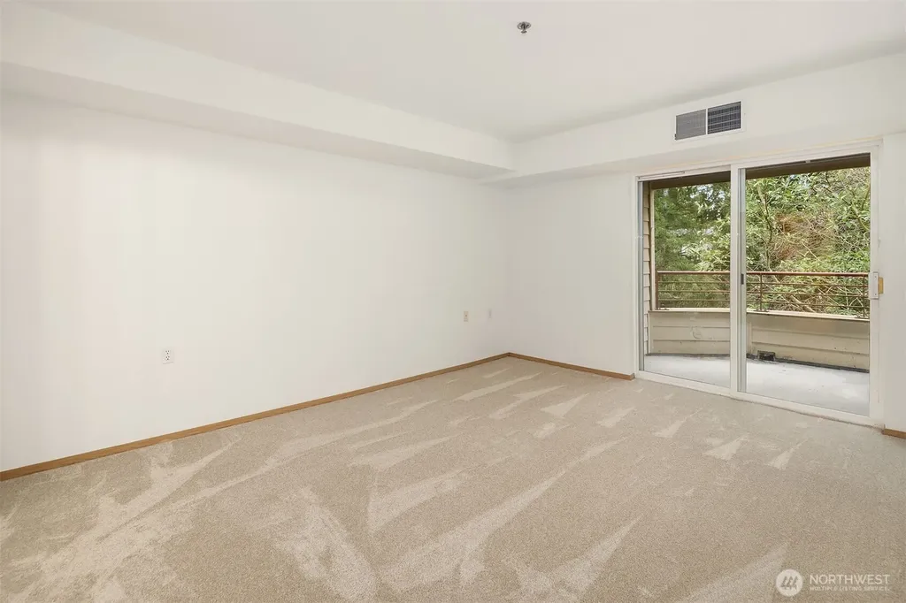 1822 152nd Avenue NE Bellevue WA 98007