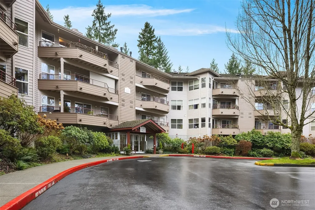 1822 152nd Avenue NE Bellevue WA 98007