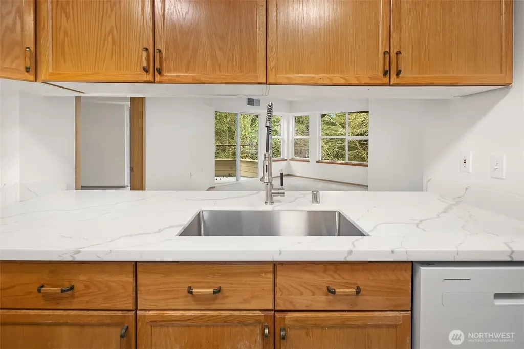 1822 152nd Avenue NE Bellevue WA 98007