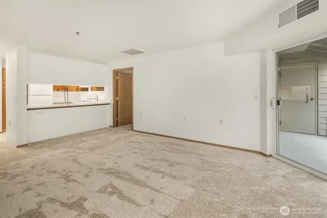1750 152nd Avenue NE Bellevue WA 98007