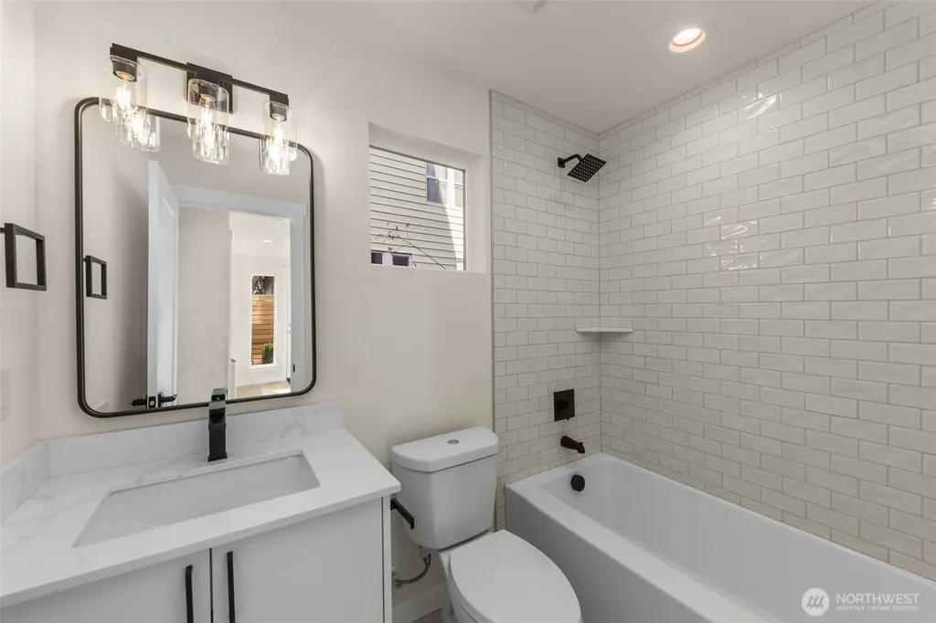 1111 26th Avenue Seattle WA 98122