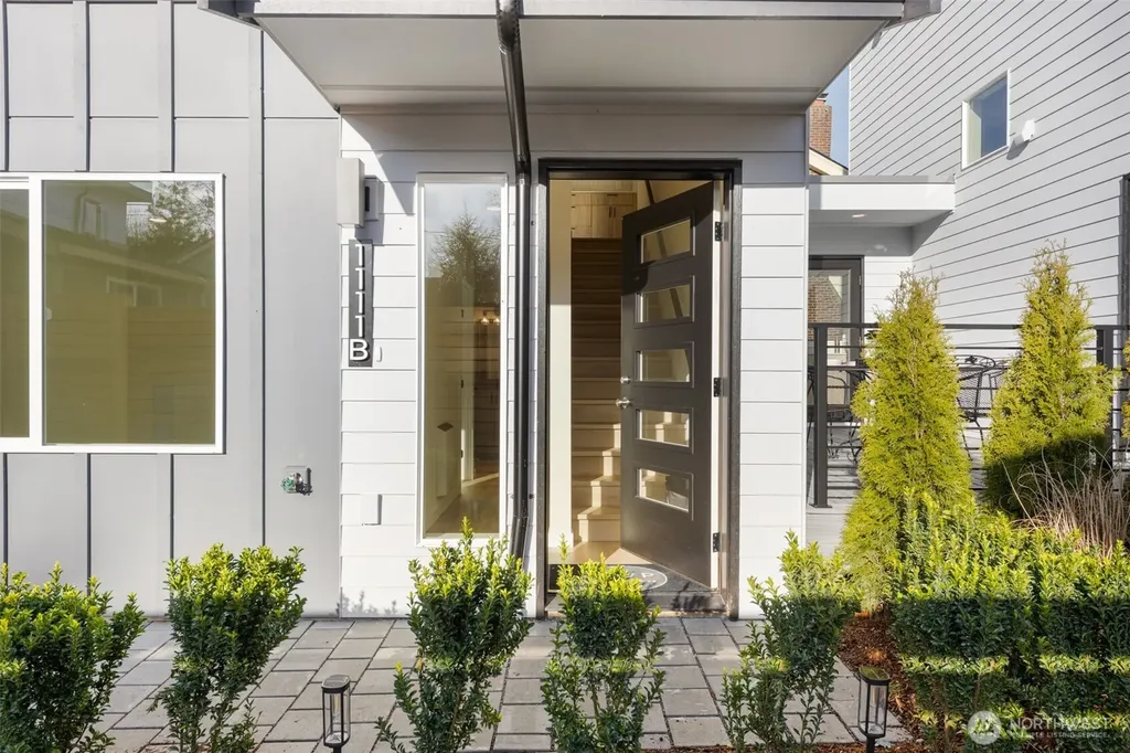 1111 26th Avenue Seattle WA 98122