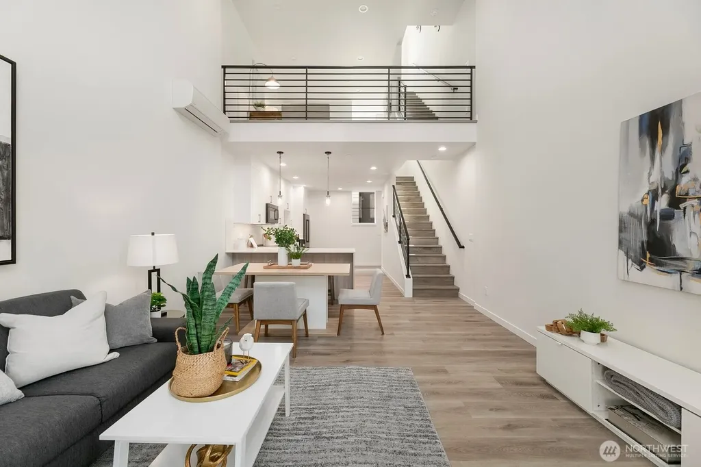 2019 W Bertona Seattle WA 98199