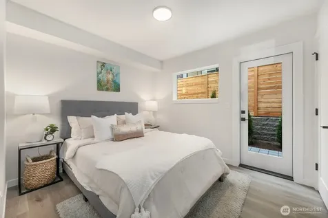 2019 W Bertona Seattle WA 98199