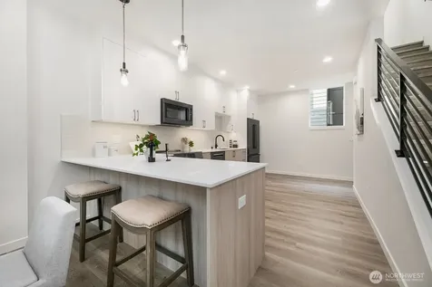 2019 W Bertona Seattle WA 98199