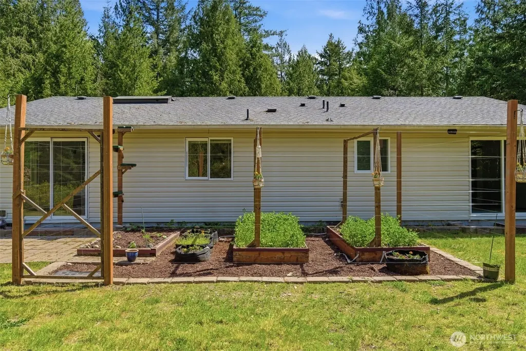 297 Lewis Road W Seabeck WA 98380