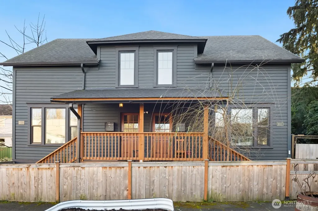2011 E James Street Seattle WA 98122