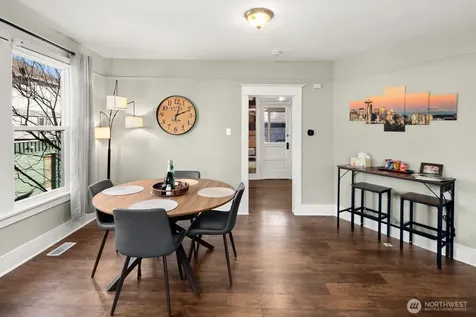 2011 E James Street Seattle WA 98122