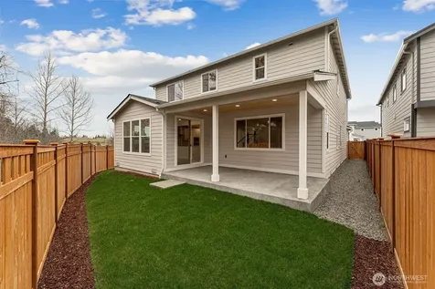 17828 139th Avenue E Puyallup WA 98374
