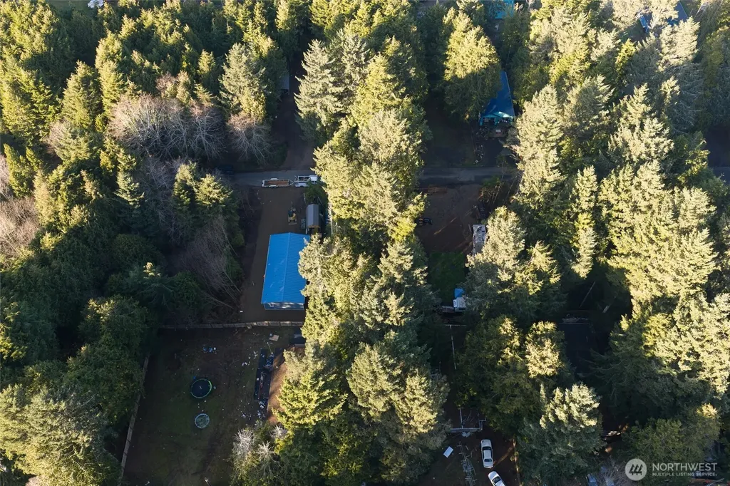 40 Robin Lane Pacific Beach WA 98571