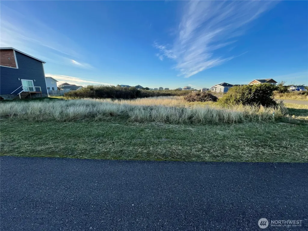 1471 Trade Wind Avenue SW Ocean Shores WA 98569